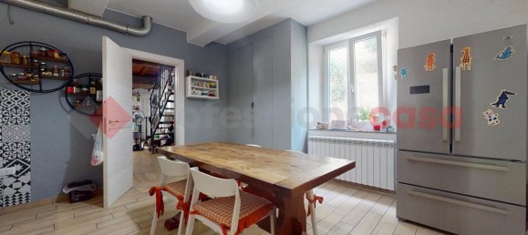 Квартира с 6 комнатами в Галликано, Италия № 152398 6