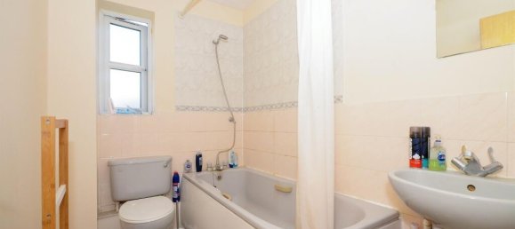 Apartamento T1 em Harrow, United Kingdom N.º 6413 5