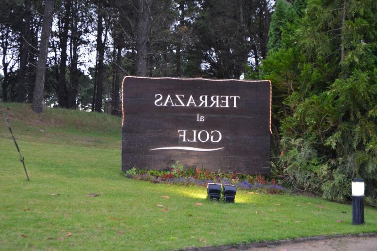 3 bedrooms Apartment in Mar del Plata, Argentina No. 89632