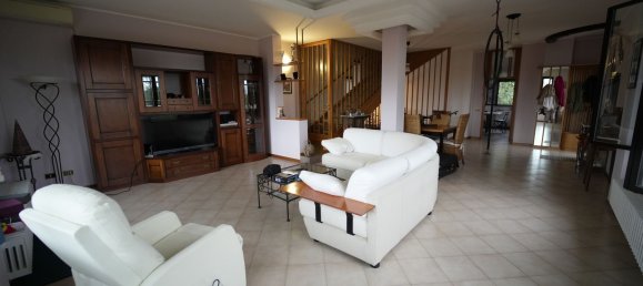 12 rooms Villa in Coriano, Italy No. 111123 34
