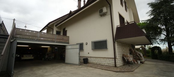 12 rooms Villa in Coriano, Italy No. 111123 10