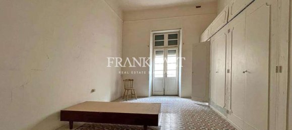 Квартира с 4 спальнями в Сент-Джулианс, Мальта № 232 8