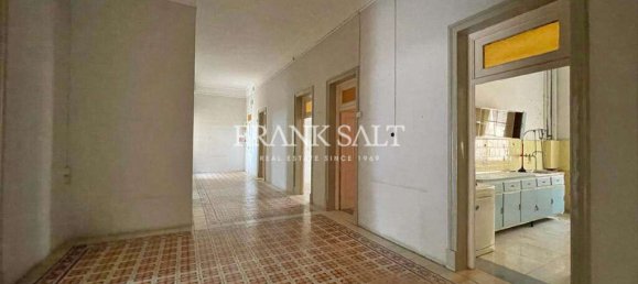 Квартира с 4 спальнями в Сент-Джулианс, Мальта № 232 13