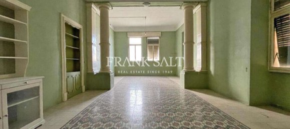 Квартира с 4 спальнями в Сент-Джулианс, Мальта № 232 2