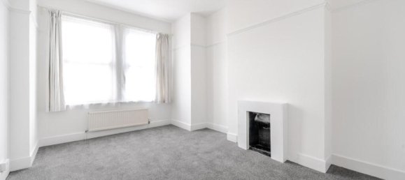 3 bedrooms House in Beckenham, United Kingdom No. 14409 2