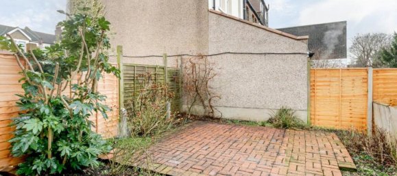 3 bedrooms House in Beckenham, United Kingdom No. 14409 14