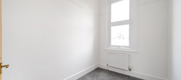 3 bedrooms House in Beckenham, United Kingdom No. 14409 9