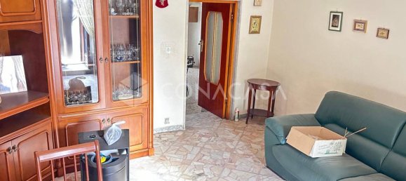 Casa de 3 divisões em Bitonto, Italy N.º 24594 2