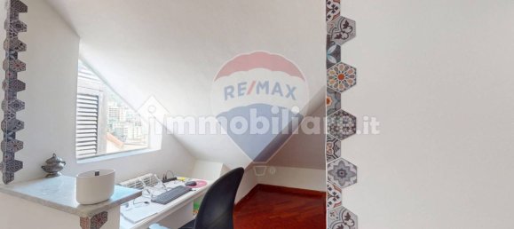 Квартира с 2 спальнями в Генуя, Италия № 313386 16