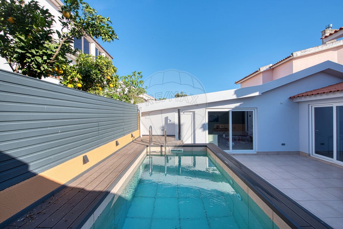 4 bedrooms House in Cascais, Portugal No. 50588