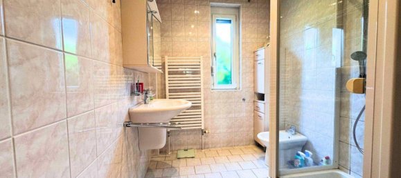 Дом с 4 комнатами в Винер Нойдорф, Австрия № 215715 8