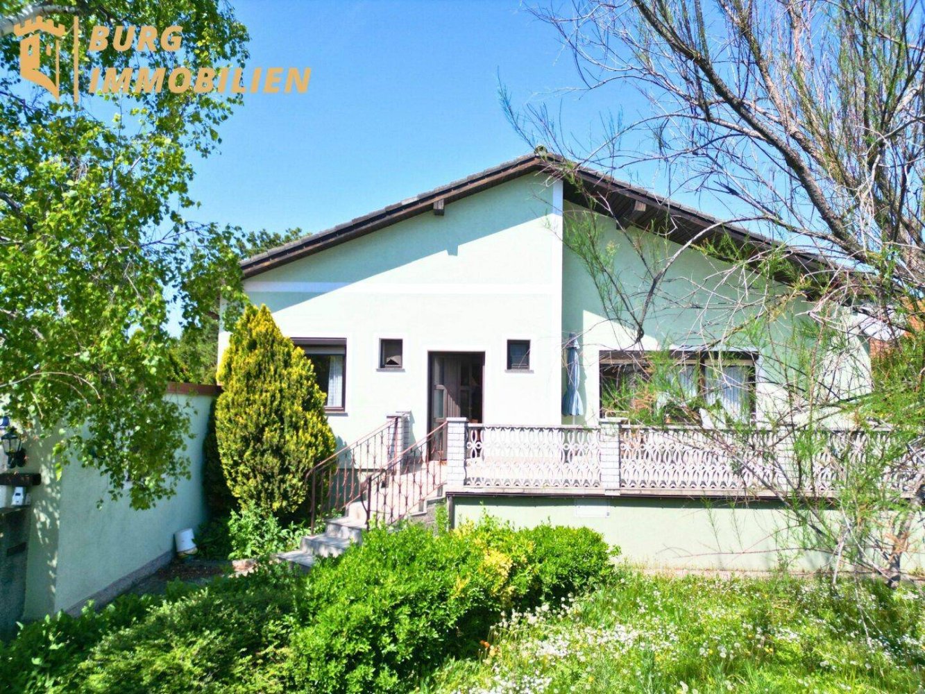 Дом с 4 комнатами в Винер Нойдорф, Австрия № 215715