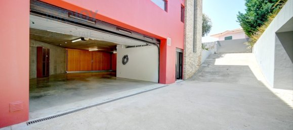 4 bedrooms Villa in Cascais, Portugal No. 46367 45