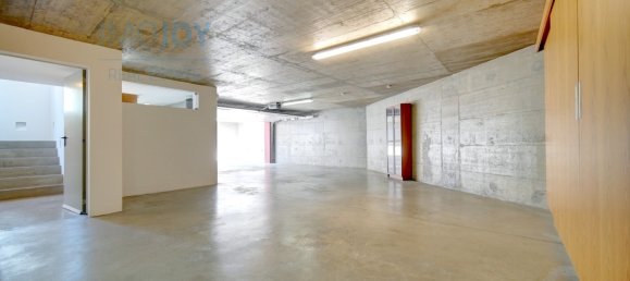 4 bedrooms Villa in Cascais, Portugal No. 46367 39