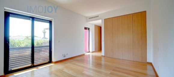 4 bedrooms Villa in Cascais, Portugal No. 46367 19