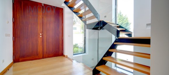 4 bedrooms Villa in Cascais, Portugal No. 46367 14