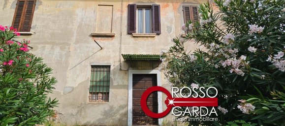 3 bedrooms House in Lonato del Garda, Italy No. 306107 2