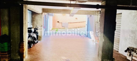 19m² Garage in Rome, Italy No. 200890 5