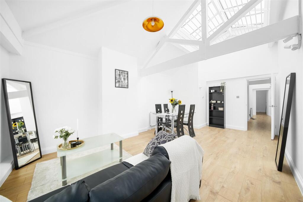 2 Schlafzimmer Wohnung in London, United Kingdom, Nr. 12583