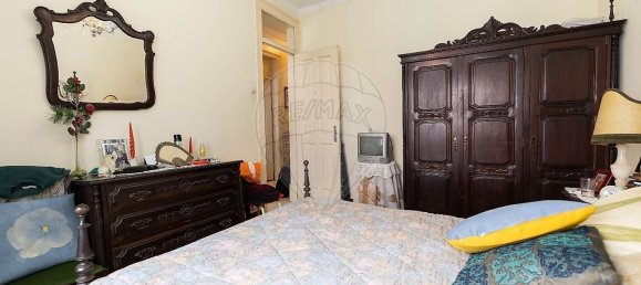 3 bedrooms House in Lisbon, Portugal No. 170025 24