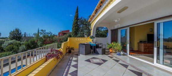 6 chambres Villa à Guia, Portugal No. 119035 11