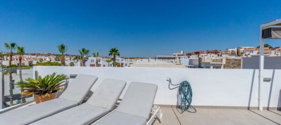 3 bedrooms House in Alicante, Spain No. 165235 9