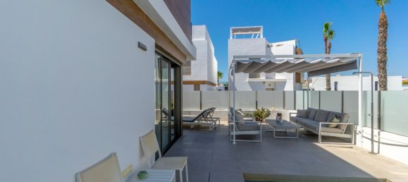 3 bedrooms House in Alicante, Spain No. 165235 24