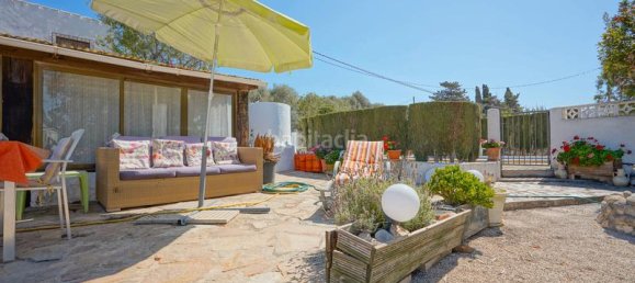 Villa de 3 dormitorios en Alicante, Spain No. 67192 38