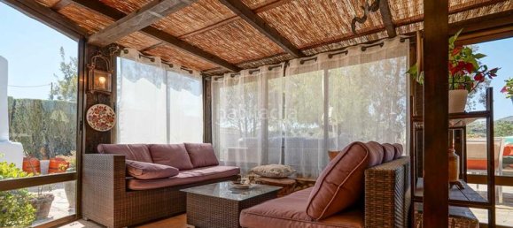 Villa de 3 dormitorios en Alicante, Spain No. 67192 7