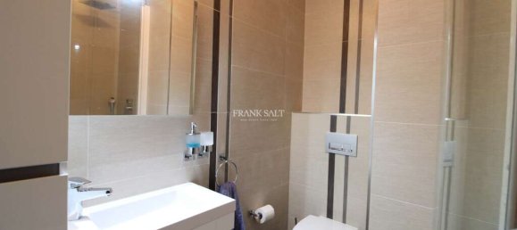 2 bedrooms Apartment in Sliema, Malta No. 6899 2