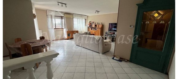 Apartamento de 3 dormitorios en Pessano con Bornago, Italy No. 338697 7