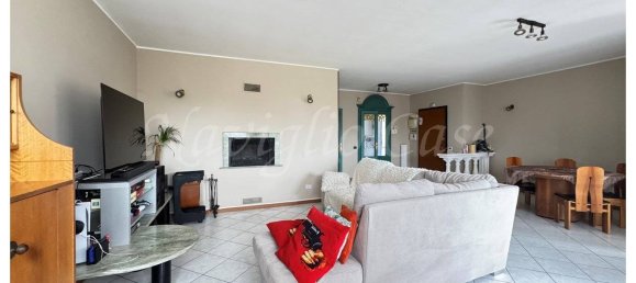 Apartamento de 3 dormitorios en Pessano con Bornago, Italy No. 338697 15