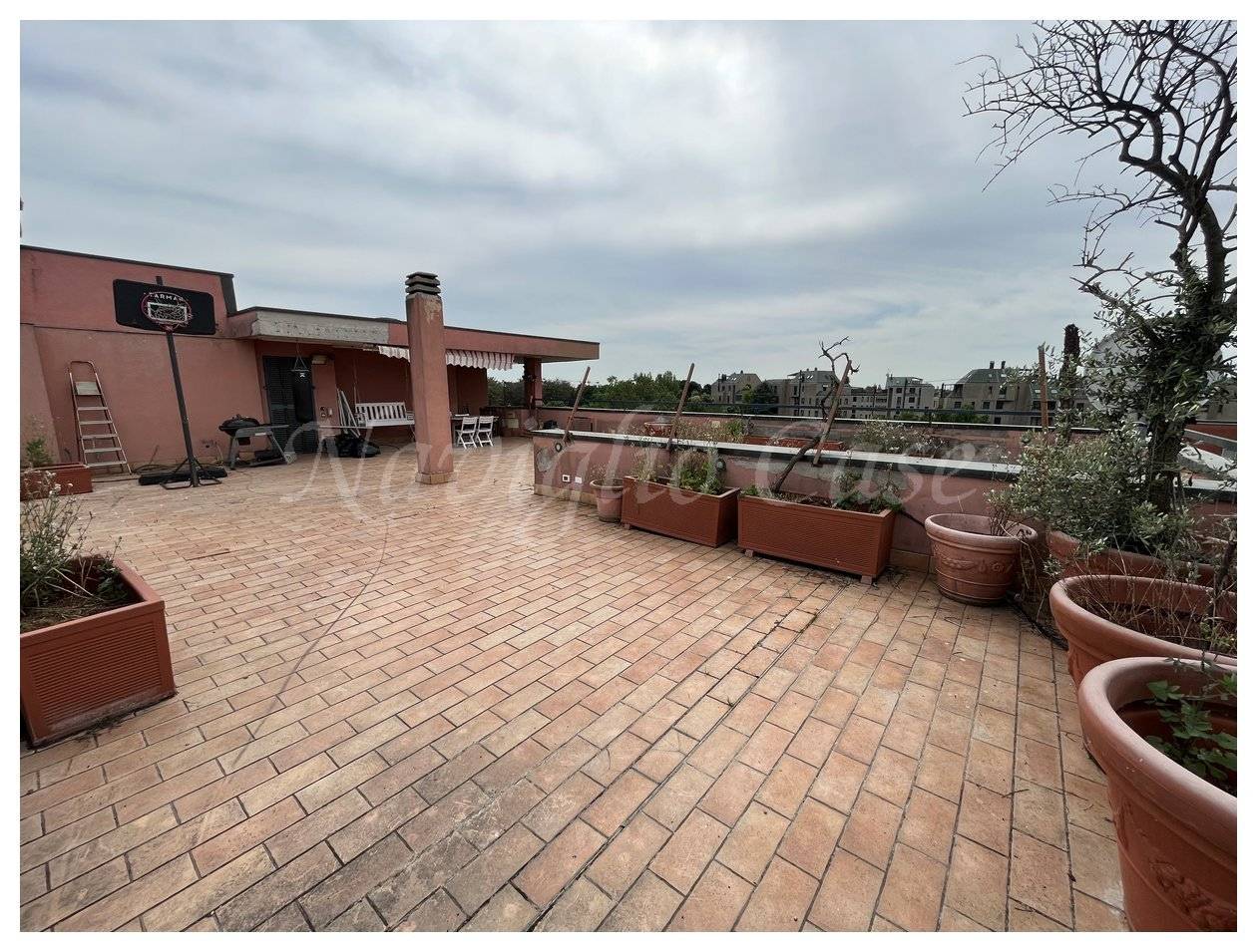 Apartamento de 3 dormitorios en Pessano con Bornago, Italy No. 338697