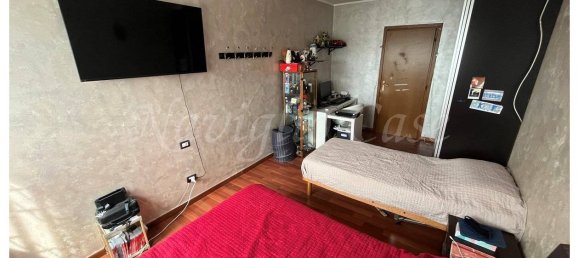 Apartamento de 3 dormitorios en Pessano con Bornago, Italy No. 338697 18