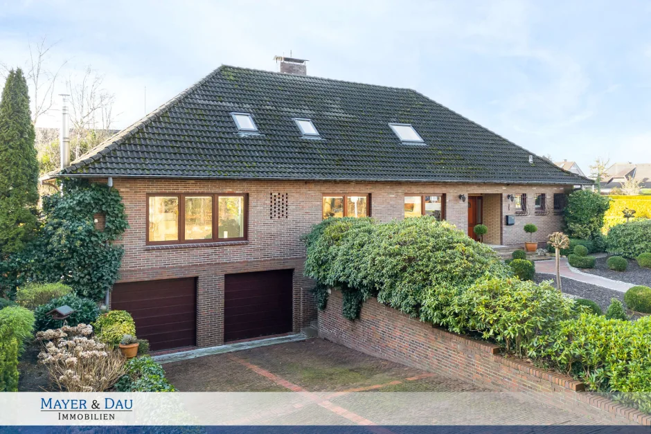 3 bedrooms Bungalow in Ammerland, Germany No. 194954