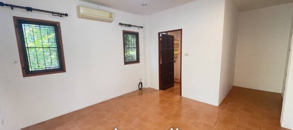 6 bedrooms Villa in Hua Hin, Thailand No. 23937 2