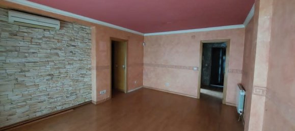 3 bedrooms Apartment in Fuenlabrada, Spain No. 136088 2