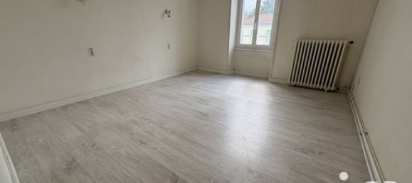 Casa de 3 habitaciónes en Parthenay, France No. 312421 6