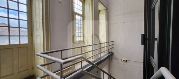 9 chambres Bâtiment à Vila Real, Portugal No. 70801 17