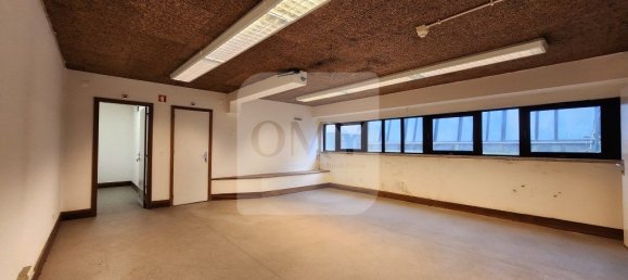 9 chambres Bâtiment à Vila Real, Portugal No. 70801 32