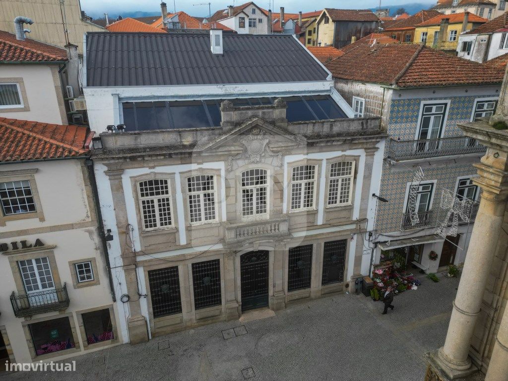 9 chambres Bâtiment à Vila Real, Portugal No. 70801