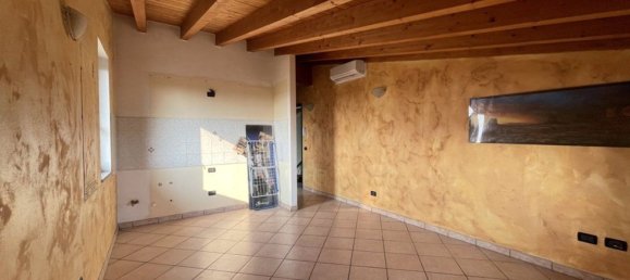 2غرفة شقة في Rovato, Italy رقم 300744 4