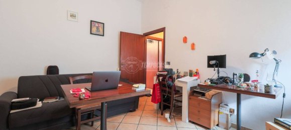 1 bedroom Apartment in Bologna, Italy No. 219301 4