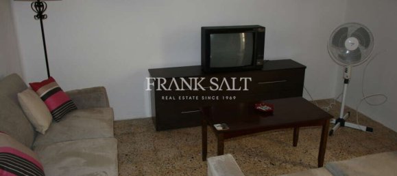 2 bedrooms Apartment in Sliema, Malta No. 8433 2