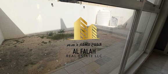 4 bedrooms Villa in Al Ghafeyah area, UAE No. 26404 16