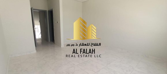 4 bedrooms Villa in Al Ghafeyah area, UAE No. 26404 7