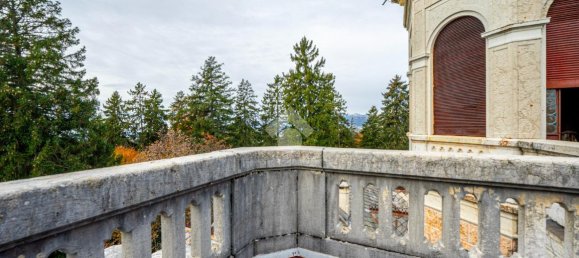 50 rooms Villa in Bosco Chiesanuova, Italy No. 24471 9