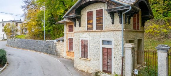 50 rooms Villa in Bosco Chiesanuova, Italy No. 24471 22