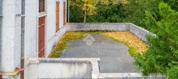 50 rooms Villa in Bosco Chiesanuova, Italy No. 24471 32