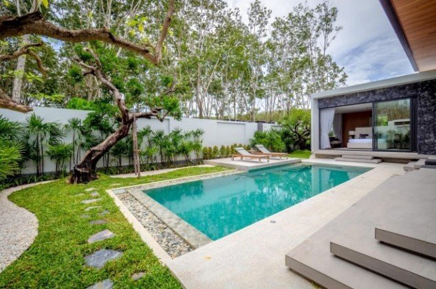 3 bedrooms Villa in Phuket, Thailand No. 12623